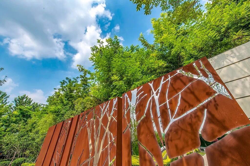 鋼結(jié)構(gòu)